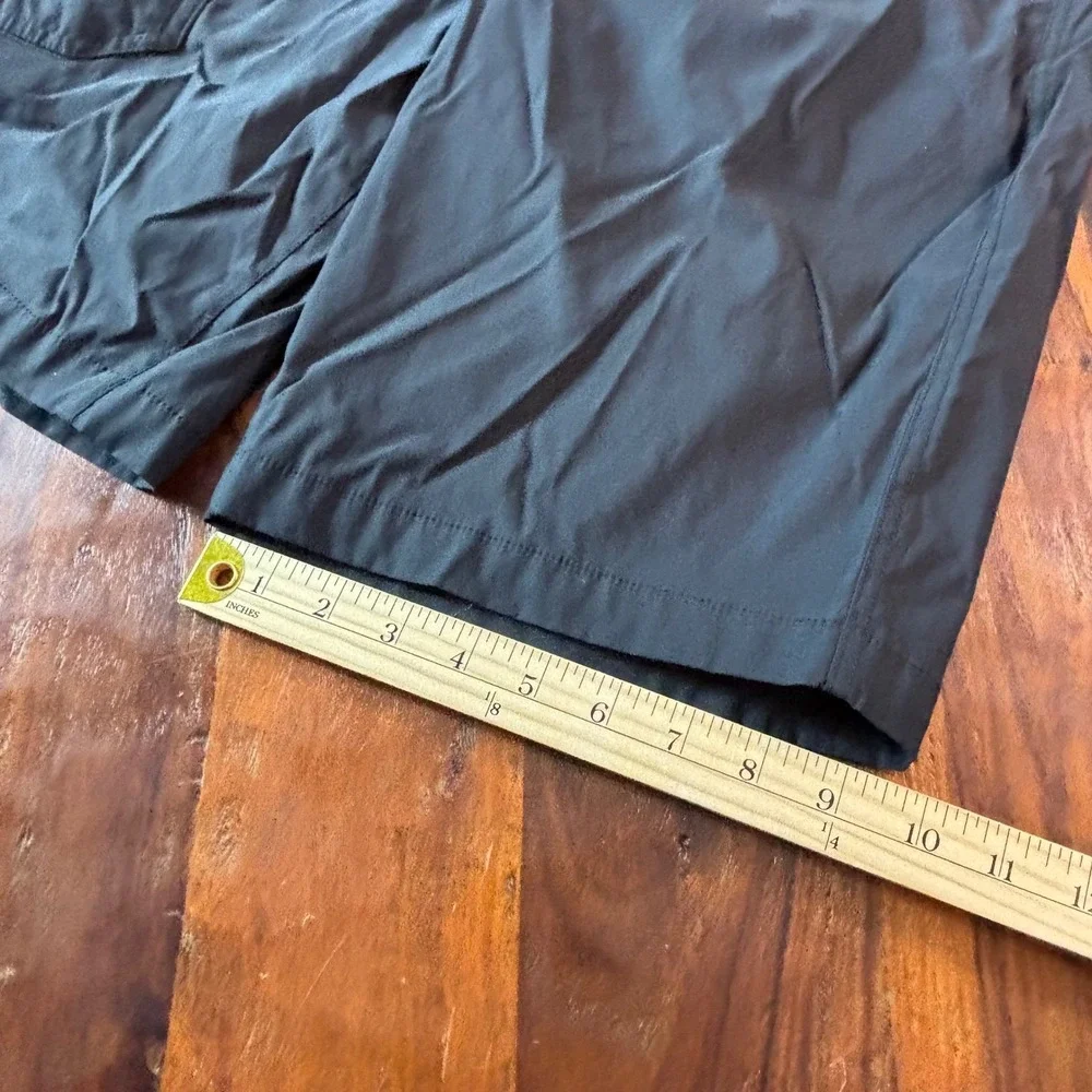 Eddie Bauer Mens Horizon Guide Shorts Black Size 32 Hiking Cargo Technical